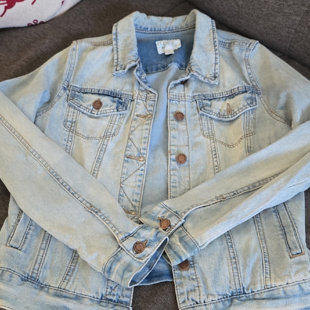 Market & Spruce Light Wash Denim Jacket